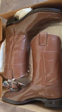 Classic Men's Brown Leather Cowboy Boots